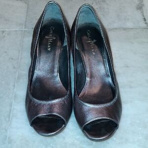 Cole Haan Women's Silver Mettalic Air Tali Wedges 9.5B